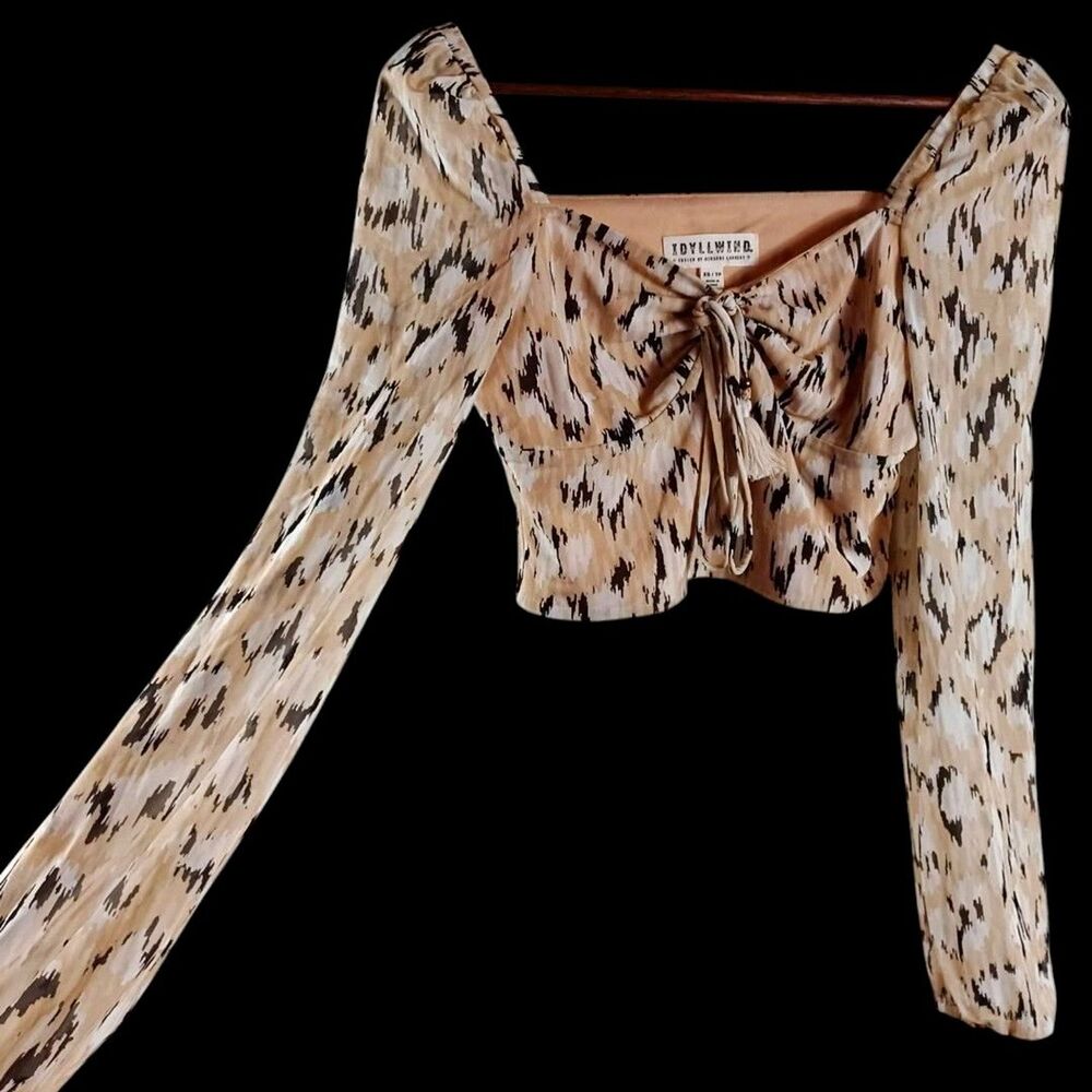 Coastal Cowgirl XS Crop Top Idyllwind Western Smocked Tie Front Top Long Sleeve - Picture 4 of 9
